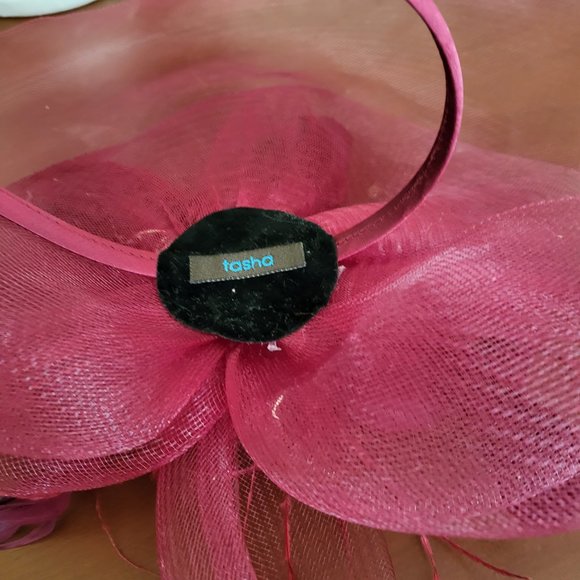 Tasha 'Derby' Fascinator Headband - Picture 9 of 11